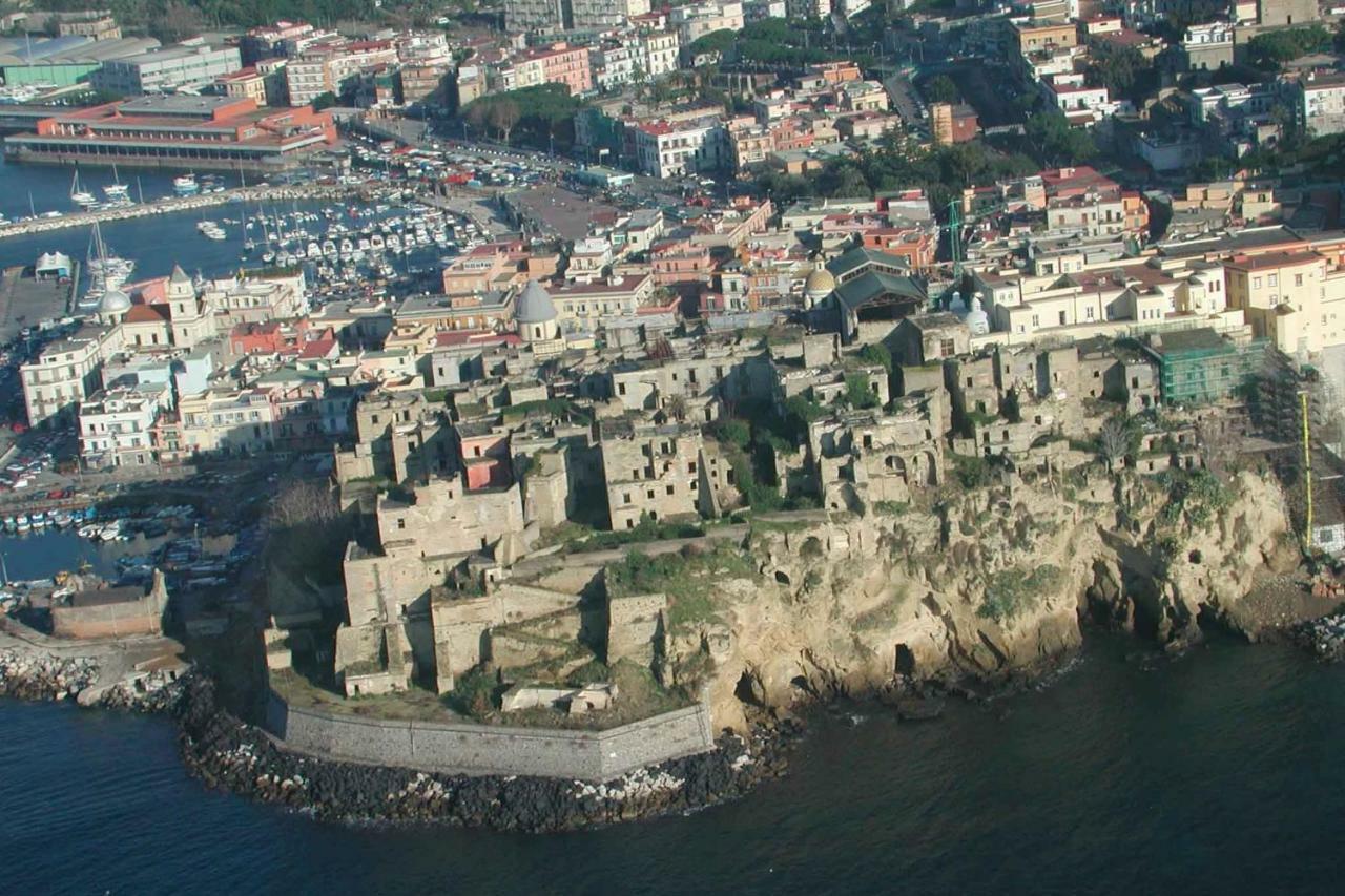 Valerio'S Flat Leilighet Pozzuoli Eksteriør bilde