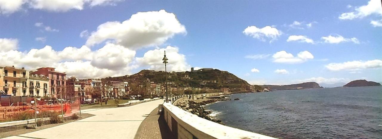 Valerio'S Flat Leilighet Pozzuoli Eksteriør bilde