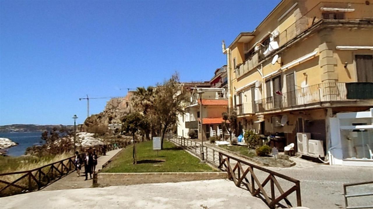 Valerio'S Flat Leilighet Pozzuoli Eksteriør bilde